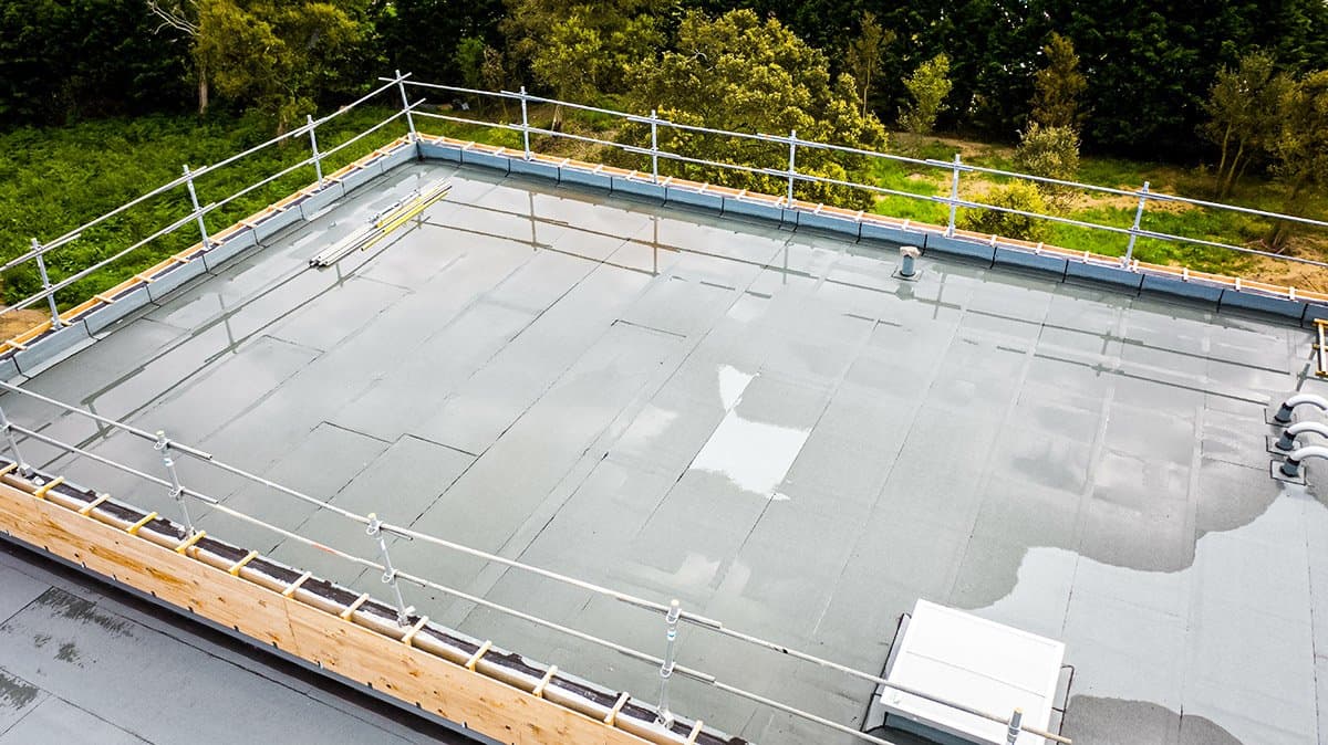 Best Flat Roofing Contractor in Orlando